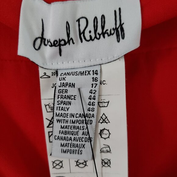 Fantastic Red Joseph Ribkoff Pantsuit with Tulip Sleeves - Picture 4 of 6